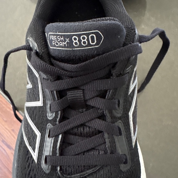 New Balance 880 Sneakers - Picture 13 of 13